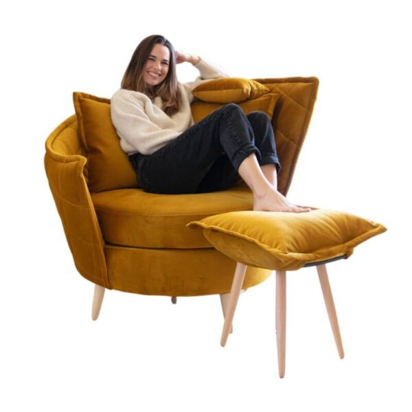 Volta - Swivel Chair on Legs