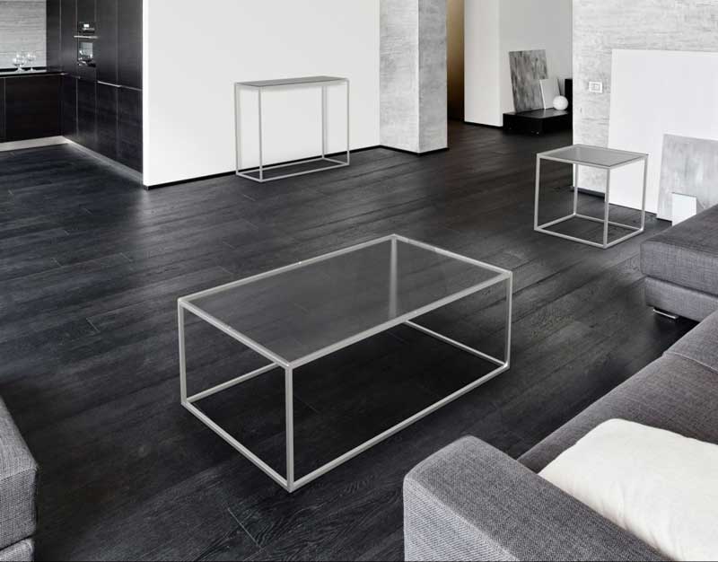 Julia coffee table from Akante - Clear