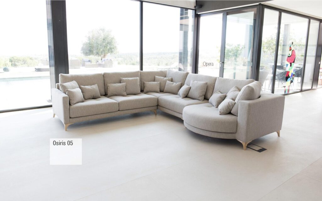 Opera S12 low & Short arms armchair from Fama (118cm) - Image 3