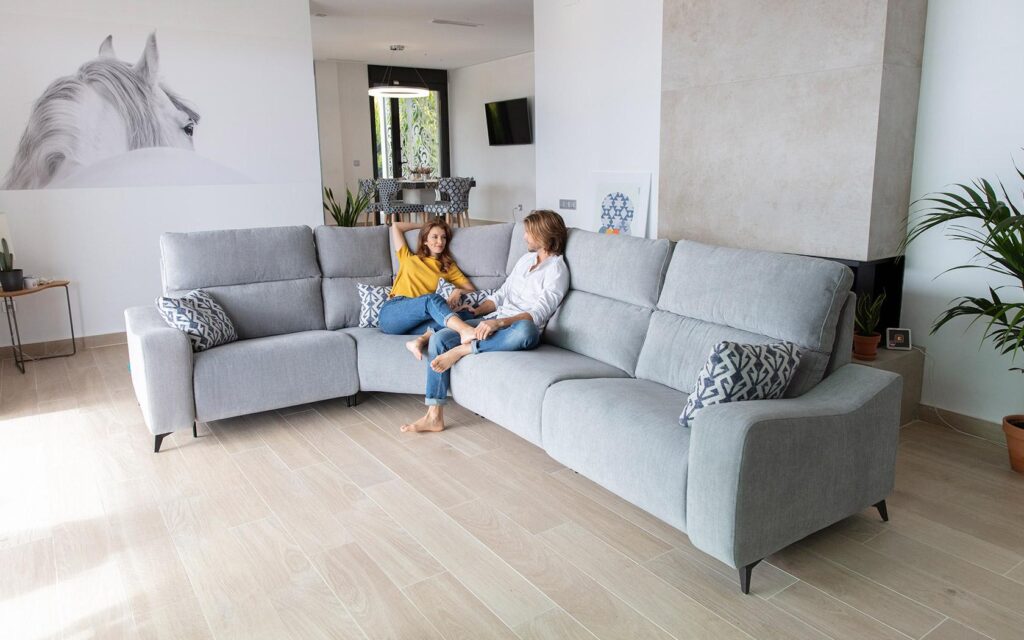 Axel Sofa from Fama