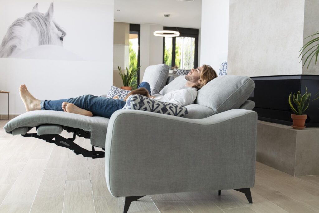 Axel Sofa from Fama