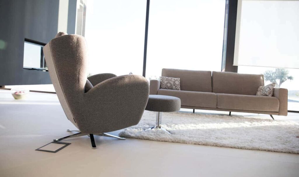 Romeo Chair In Fabric - Fama - Image 5