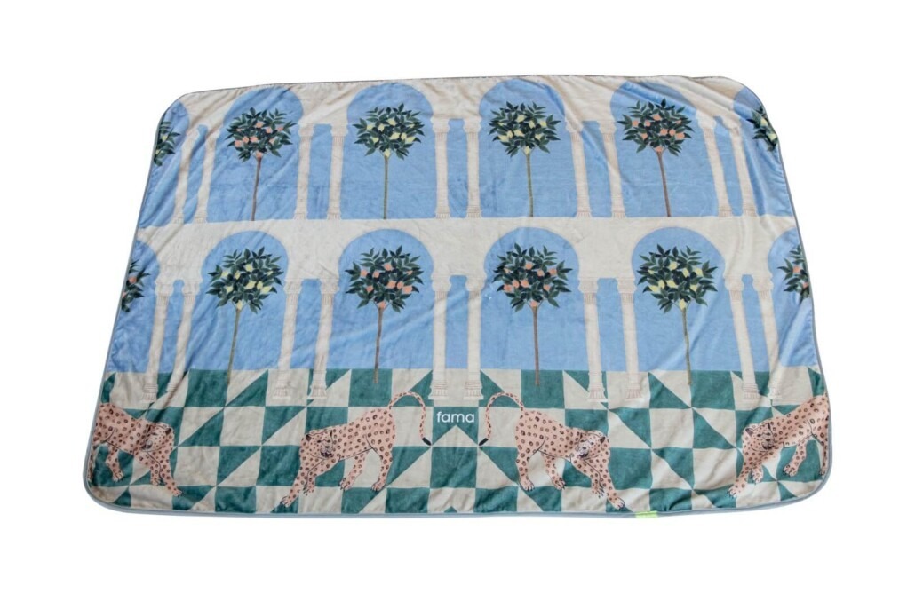 Arcos Leopardos Blanket from Fama
