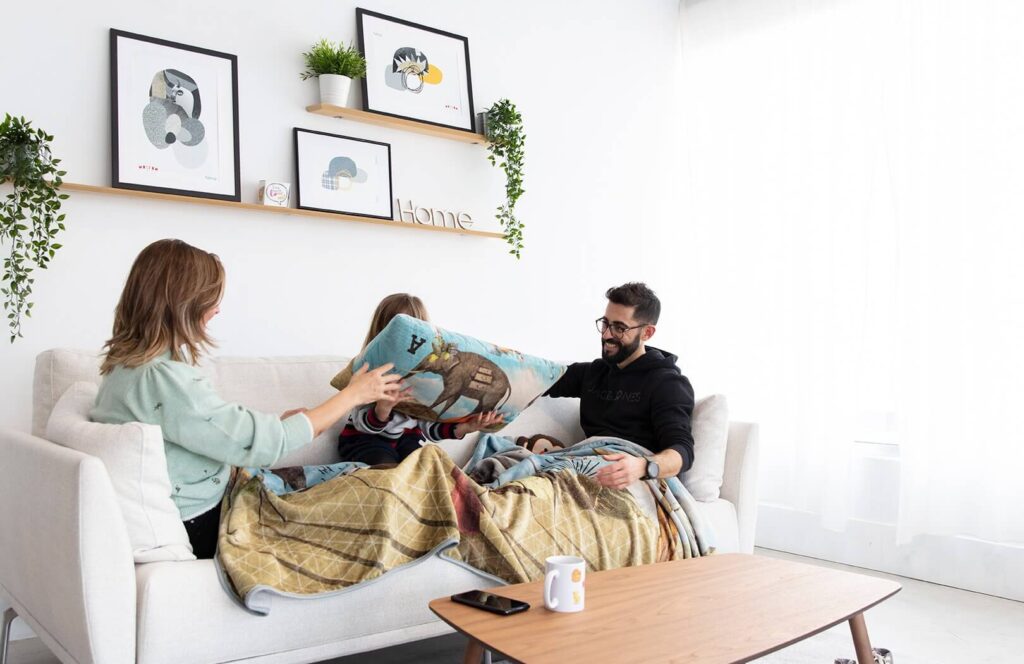 Dali Blanket from Fama