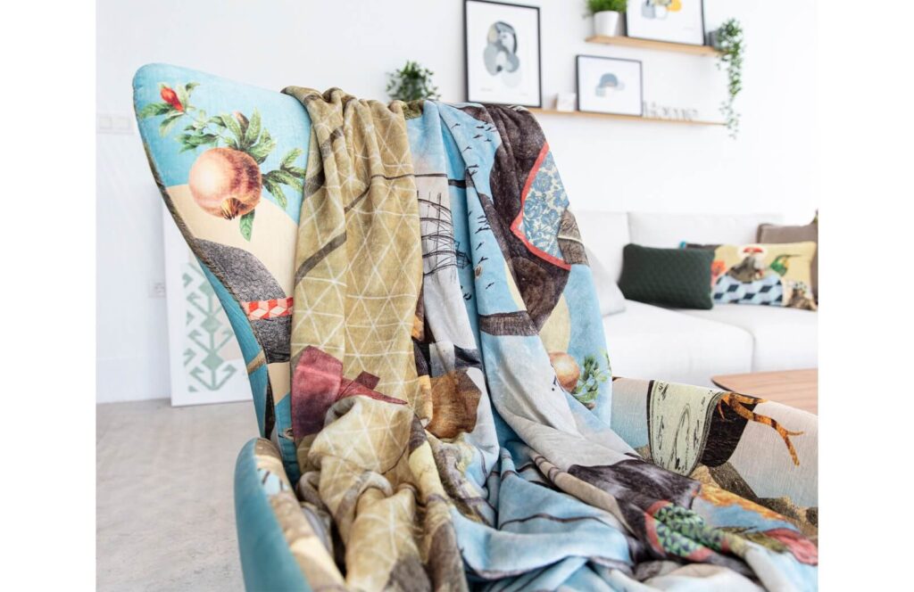 Dali Blanket from Fama