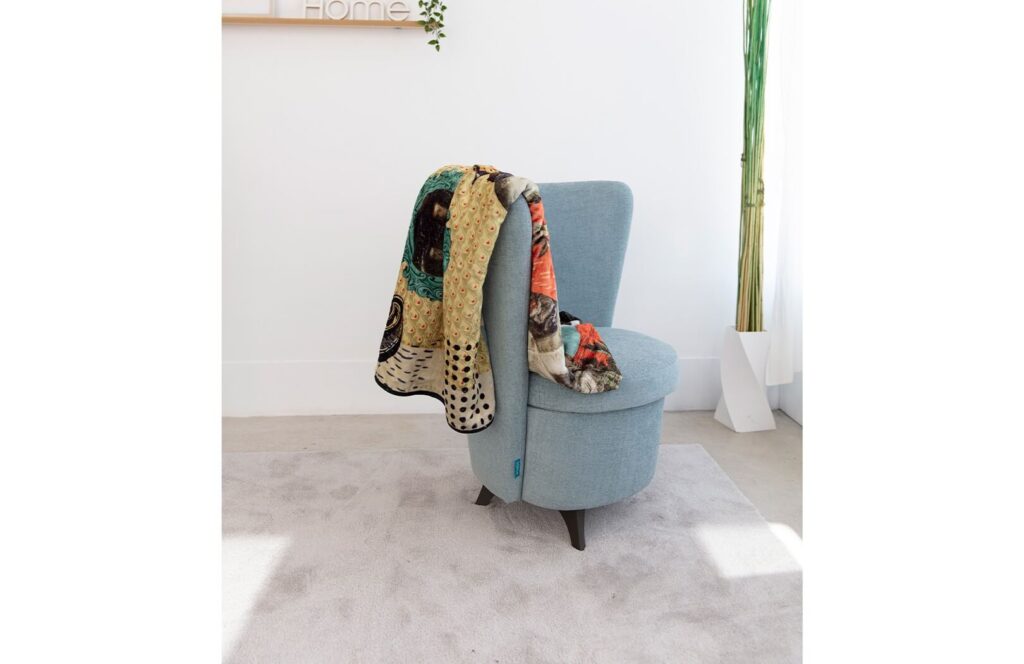 Meninas Blanket from Fama