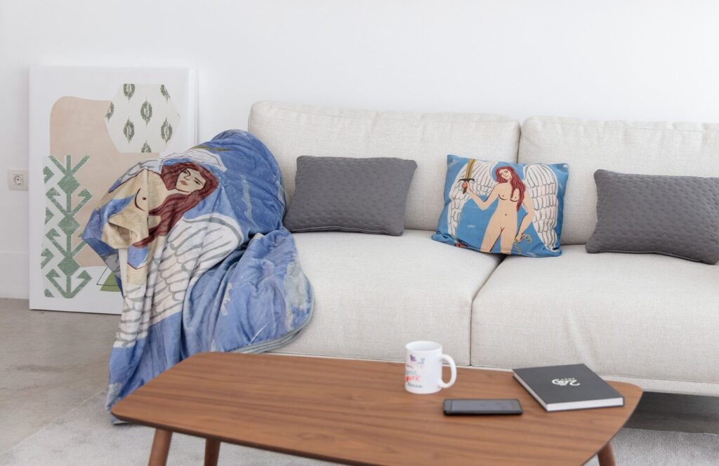 San Michaela Blanket from Fama
