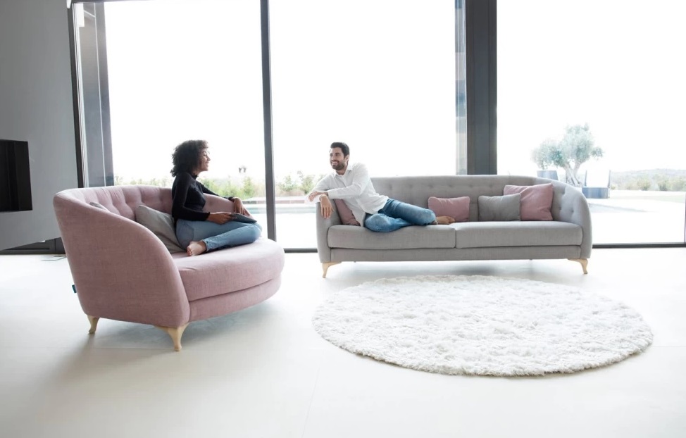 Astoria XL Sofa from Fama