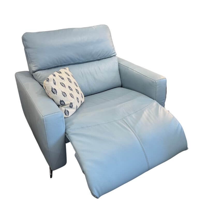 Axel Leather Snuggler