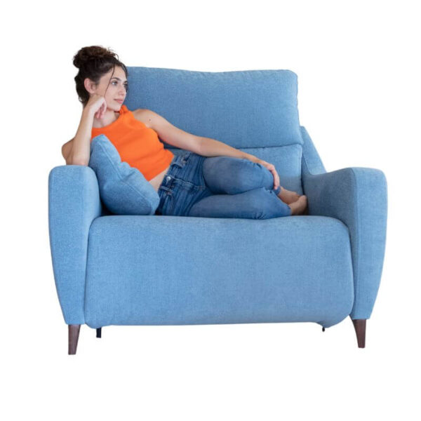 Axel Snuggler Recliner