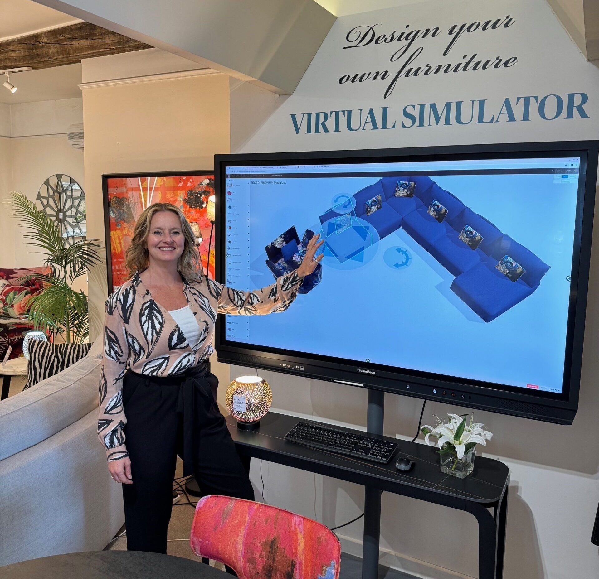 Louise designing a sofa on the virtual simulator