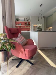 Kylian Swivel Chair Kylian Swivel Chair