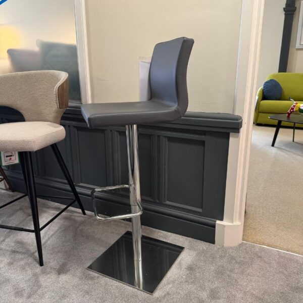 Quadra Gas Lift Bar Stool Ex-Display