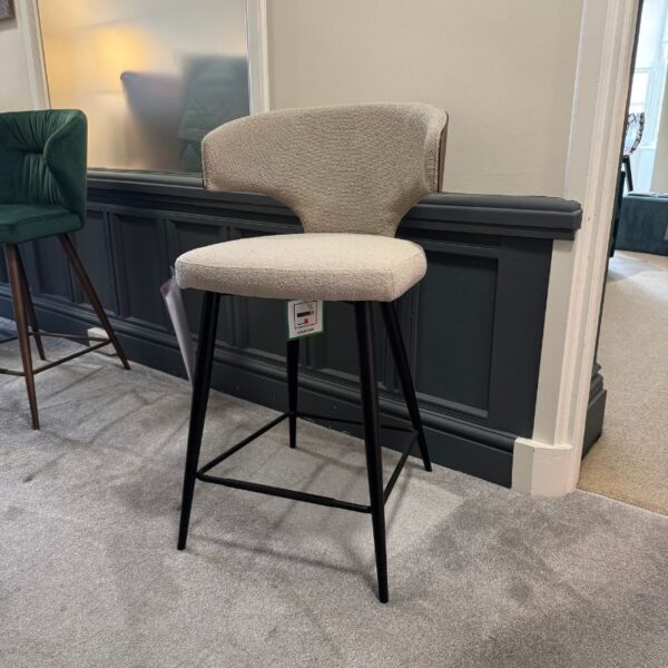 Wing-W Bar Stool