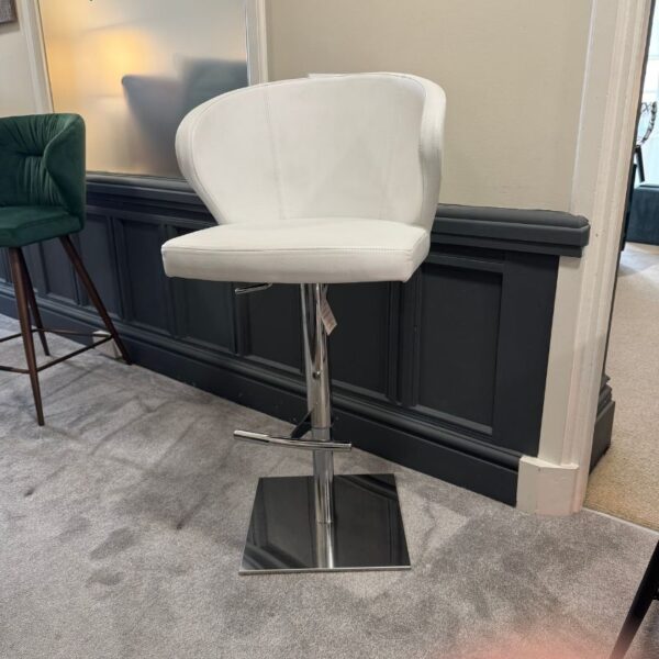 Doris Gas Lift Bar Stool