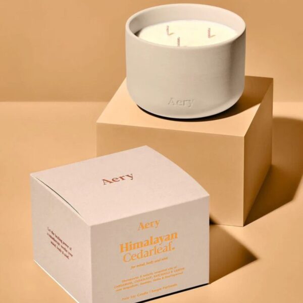 Himalayan Cedarleaf Triple Wick Candle from Aery