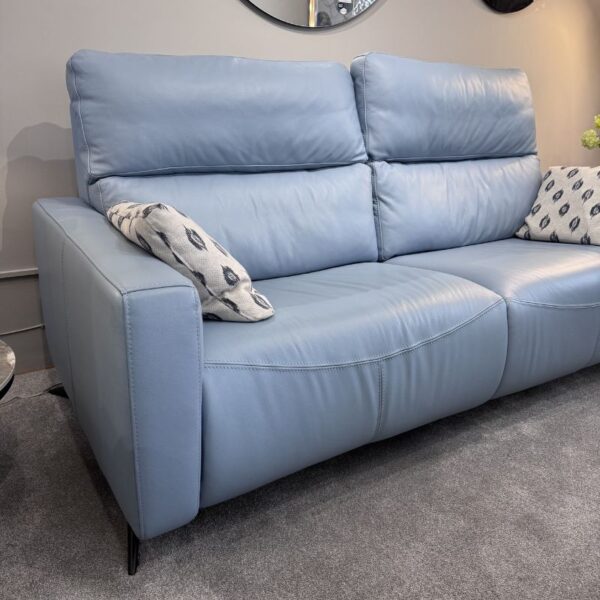 Axel Leather Sofa - Clearance model