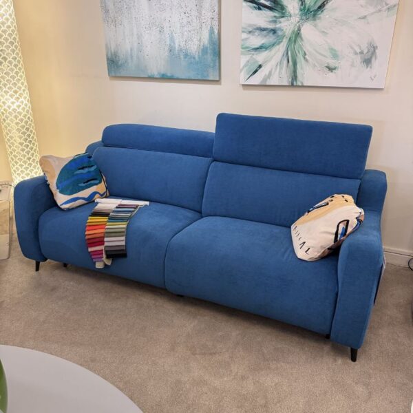 Berlin recliner sofa - Clearance Model