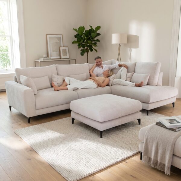 Scala Chaise Sofa from Fama